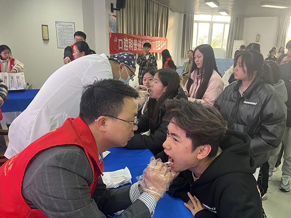 1702004366916458.jpg 4.jpg