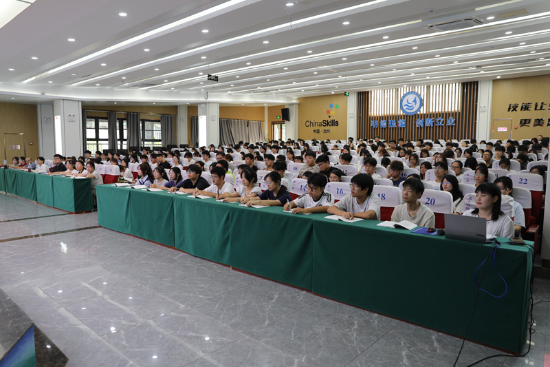 1758629980524172.jpg 1758629980524172.jpg