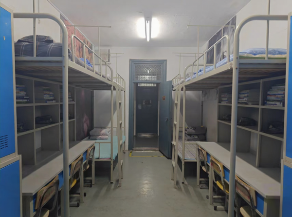 1761703898709699.png 313宿舍图片 (4)-71c22c35-4b38-47ef-a7b5-8f715d1e7ccf.png